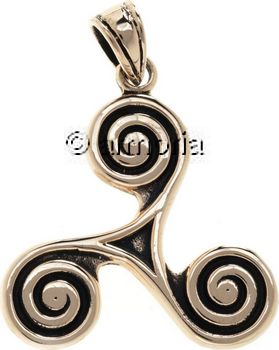Pendentif Celte Triskel avec Spirales en bronze