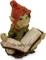 Figurine Pixie au Chapeau rouge lisant