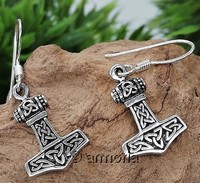 Boucles d'oreilles Marteau de Thor et Triquetra en argent 