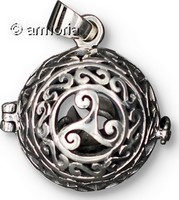 Pendentif Celte Triskel et Entrelacs forme Cage en argent 