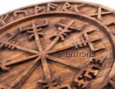 Vegvisir et Runes en bois, marron