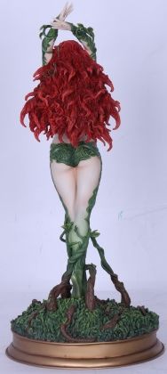 Figurine Poison Ivy de Luis Royo