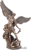 Figurine Archange Saint-Michel terrassant le Dragon 36,5 cm marque Veronese 