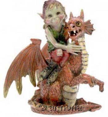Figurine Pixie assis sur Dragon Orange 