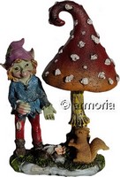 Figurine Pixie avec Champignon et Ecureuil 