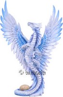 Figurine Grand Dragon bleuté protégeant son Oeuf "Silver Dragon" de Anne Stokes 