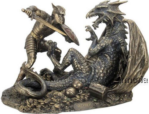 Figurine Siegfried tuant Fafnir le Dragon aspect bronze Marque Veronese