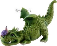 Figurine Dragon vert avec Escargot sur le Nez en résine 