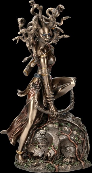 Figurine Medusa au Combat aspect bronze marque Veronese