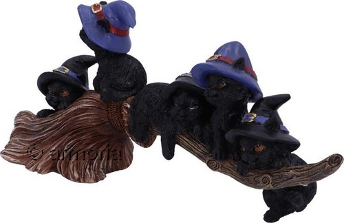 Figurine Chats Noirs Sorciers sur leur Balai 