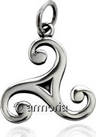 Pendentif Triskel centre évidé en argent, 1.7 cm