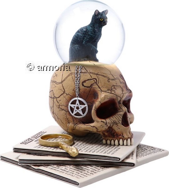 Figurine Chat noir dans Boule sur Crâne "Spirit of Salem" de Lisa Parker 