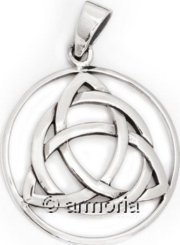 Pendentif Triquetra cerclé en argent, 2.7 cm