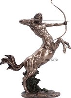 Figurine Centaure-Sagittaire tirant à l'arc finition bronze marque Veronese