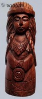 Figurine Viking Déesse Frigga en bois 