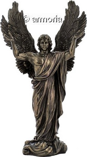 Figurine Ange levant les main, marque Veronese