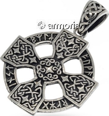 Pendentif Croix Celte avec runes en argent