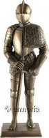 Figurine Chevalier debout tenant Epée aspect bronze Marque Veronese