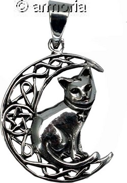 Pendentif Chat sur la Lune en argent, avec entrelacs et pentacle