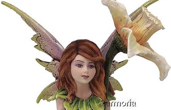 Figurine Fée Narcissa avec Fleur et Papillon 