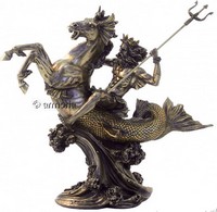 Figurine dieu Poséidon sur Cheval des Mers aspect bronze marque Veronese 