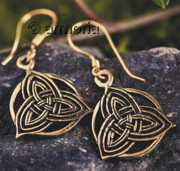 Boucles d'Oreilles Celtes avec Double Triquetra en bronze
