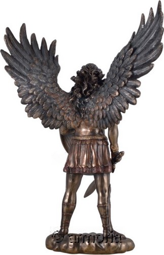 Figurine Archange Saint-Michel debout en armure aspect bronze marque Véronèse