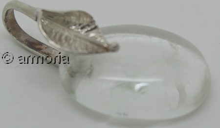 Pendentif Cristal de Roche décoré avec une Feuille en argent 