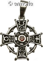 Pendentif Croix Celte  en argent orné d'un cristal rouge