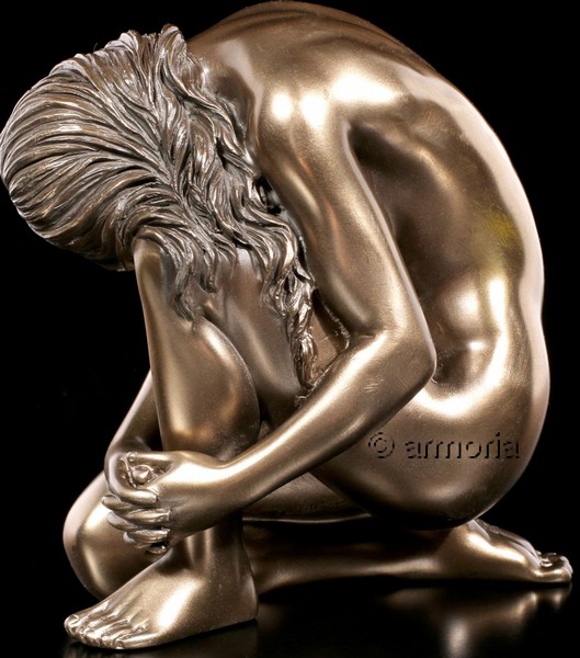 Figurine Femme nue genou à terre aspect bronze marque Veronese 