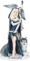 Figurine d'une Chamane "Arcana The Shaman" de Ruth Thompson 