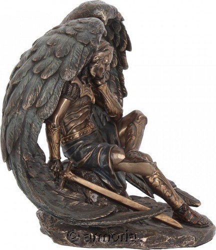 Figurine Lucifer l'Ange Déchu en résine aspect bronze 
