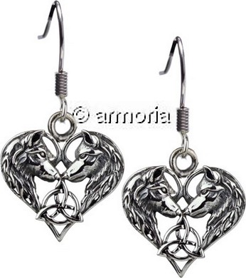 Boucles d'oreilles Wolf Heart en argent de Lisa Parker