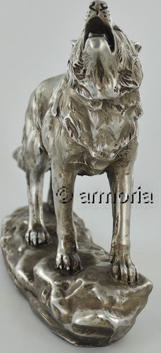Figurine Loup sur Rocher hurlant couleur argenté 
