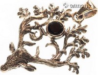 Pendentif tête de cerf en bronze 